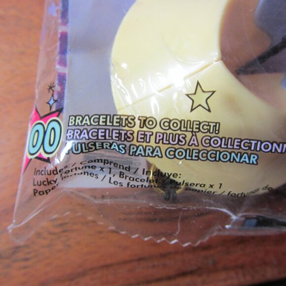 lucky fortune bracelet blind bag NIP WowWee (W5922) - Picture 3 of 5